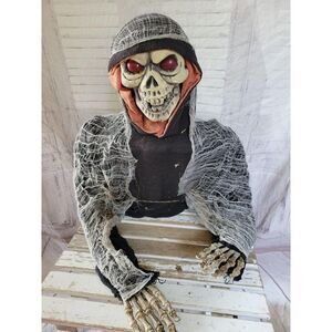 East West Skeleton ground Baker lawn Halloween dec